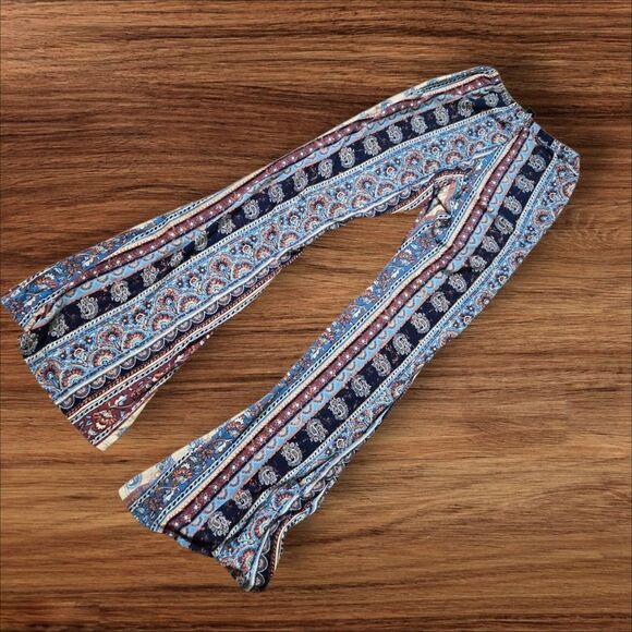 Windsor Floral Patterned Flare Boho Pants Long Length - Picture 3 of 5